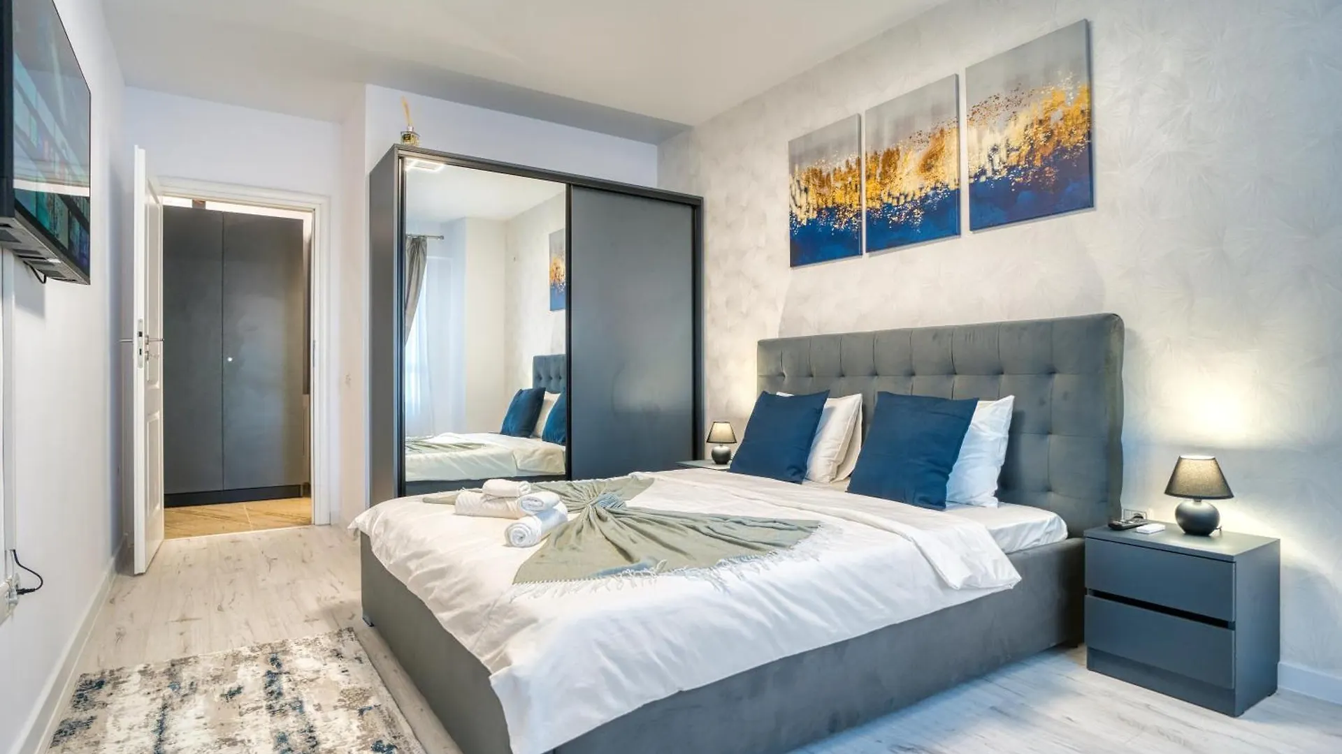 Stylish Hideaway Near City Center Bucharest 0*,